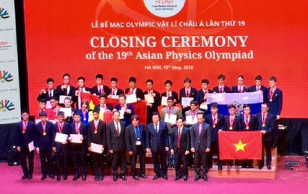 Việt Nam giành 4 huy chương vàng tại Olympic vật lý Châu Á 2018