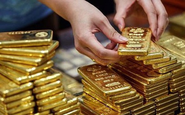 Giá vàng hôm nay 15/5: USD giảm, vàng tiếp tục tăng
