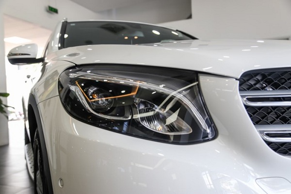 Chi tiết Mercedes-Benz GLC 200 bán sớm ở VN, giá hơn 1,6 tỷ đồng - Hình 2