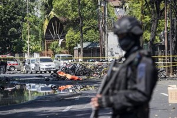 Bộ Ngoại giao khuyến cáo không nên đến Indonesia lúc này