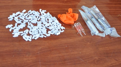 Bắt giữ 2 đối tượng vận chuyển 175 gói heroin qua biên giới tại Quảng Ninh