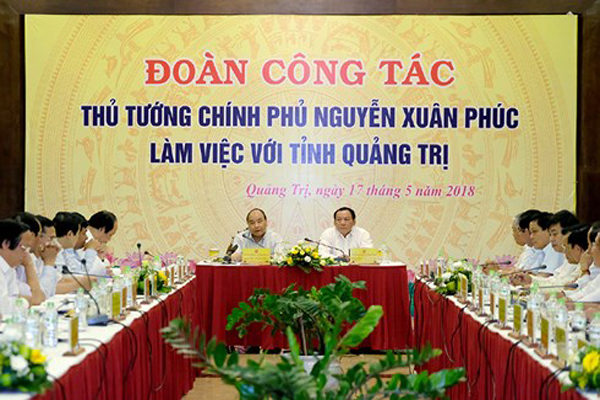 Thủ tướng Nguyễn Xuân Phúc làm việc với lãnh đạo tỉnh Quảng Trị - Hình 1