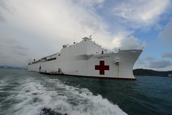 Khánh Hoà: Khởi động PP18, Tàu USNS Mercy vào vịnh Nha Trang - Hình 1