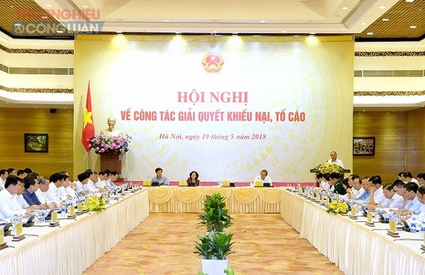 Thủ tướng Nguyễn Xuân Phúc: 'Cần làm rõ trách nhiệm đối thoại với dân' - Hình 2
