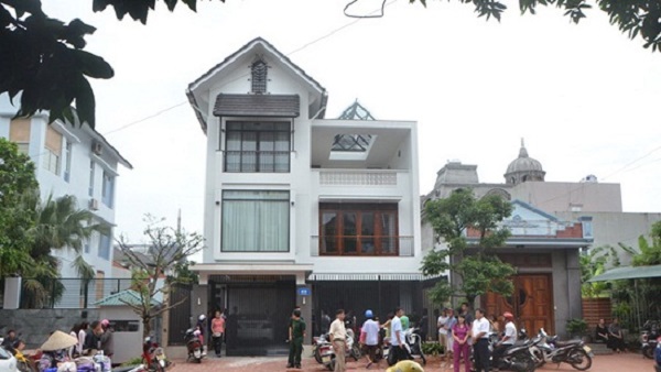 Hà Nội: Điều tra vụ bố nhảy lầu tự tử, 2 con nhỏ tử vong bất thường