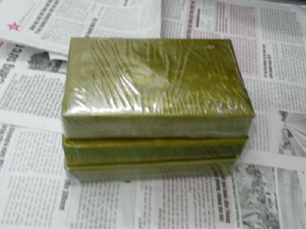 Bắt quả tang 3 đối tượng nghi ngờ vận chuyển heroin