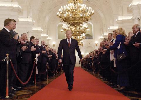Nga sẽ sửa Hiến pháp để ông Putin nắm quyền lâu hơn? - Hình 1