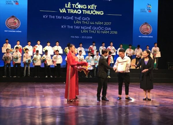 Lai Châu: 3 thí sinh đoạt giải tại Kỳ thi tay nghề quốc gia 2018 - Hình 1