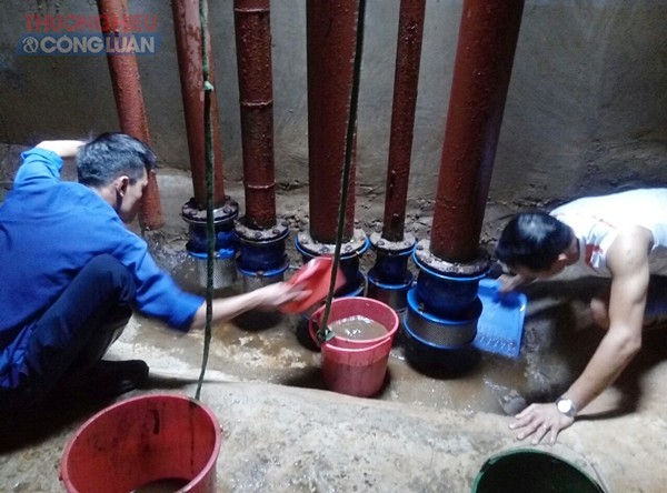 Hà Nội: Người dân chung cư CT2-TP Tây Nam Linh Đàm “kêu” trời vì nước sinh hoạt nhiễm bẩn - Hình 2