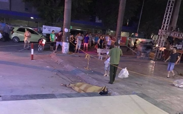 Hà Nội: Điều tra vụ nam thanh niên nhảy lầu tự tử giữa trời mưa