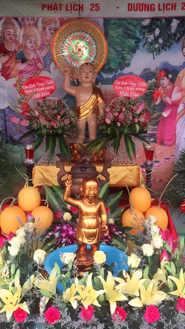 Thường Tín: Rực rỡ cờ hoa, chùa Thanh Lương chào mừng Đại lễ Phật Đản 2018