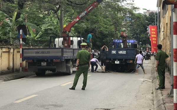 Vụ sinh con tại hiện trường tai nạn: Đã xác định được danh tính tài xế điều khiển xe tải