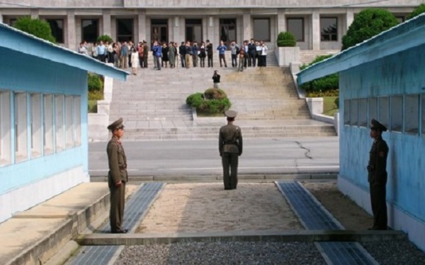 Hàn Quốc và Triều Tiên đã đối thoại cấp cao tại Bàn Môn Điếm vào 1/6 - Hình 1