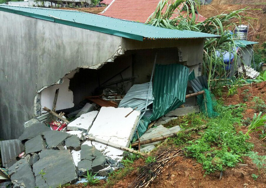 Thanh Hóa: Sập nhà trong đêm khiến bé gái 3 tuổi tử vong - Hình 1