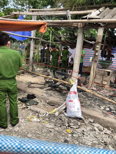 Tuyên Quang: Hiện trường kinh hoàng vụ nổ máy nghiền bột khiến hai người tử vong - Hình 2