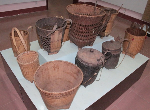 Ngắm các vật dụng “Tranh – tre – nứa – lá ” của đồng bào bản địa Lâm Đồng