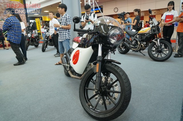 Ducati Scrambler phiên bản độ Peace Sixty2 - Hình 3