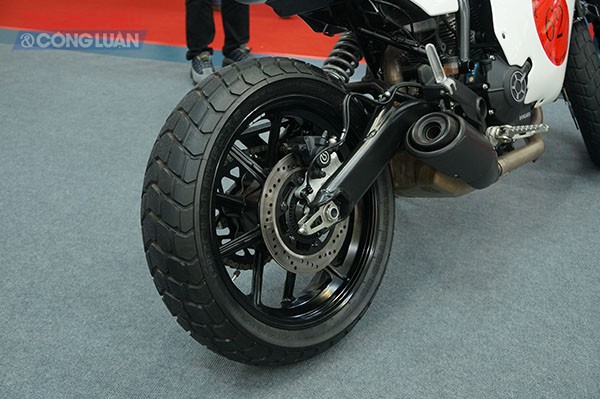 Ducati Scrambler phiên bản độ Peace Sixty2 - Hình 2