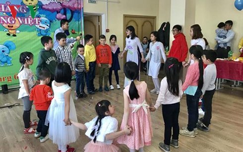 Khai trương lớp học tiếng Việt tại thành phố Ekaterinburg, Nga - Hình 1
