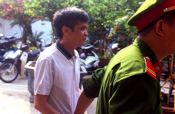 Hà Nội: Thầy giáo dâm ô học sinh ở Hoài Đức lĩnh án 6 năm tù