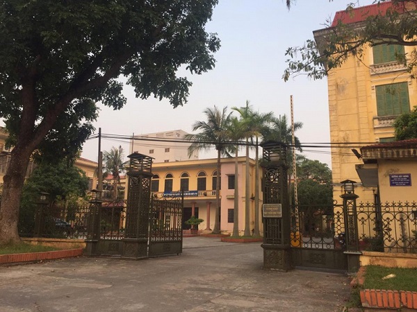 Thái Bình: UBND tỉnh không phê duyệt đề xuất mua 1triệu đồng/bộ áo mưa