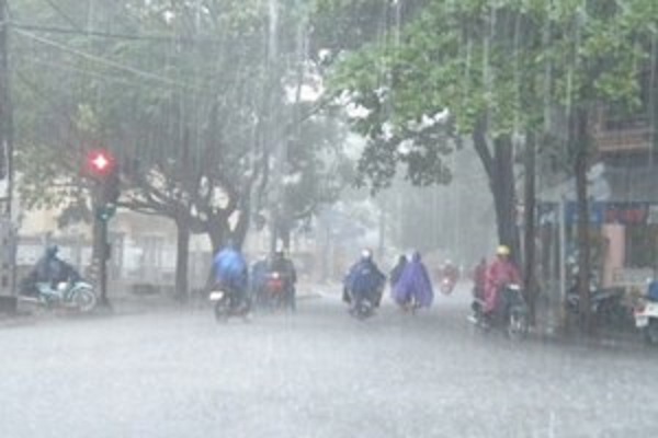 Dự báo thời tiết ngày 11/6: Bắc Bộ ngày nắng, chiều tối cảnh báo mưa dông