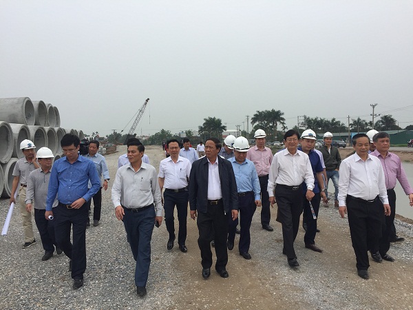 Vĩnh Bảo (Hải Phòng): Dự án nâng cấp đường từ cầu Lạng Am đến cầu Nhân Mục khó hoàn thành tiến độ - Hình 1