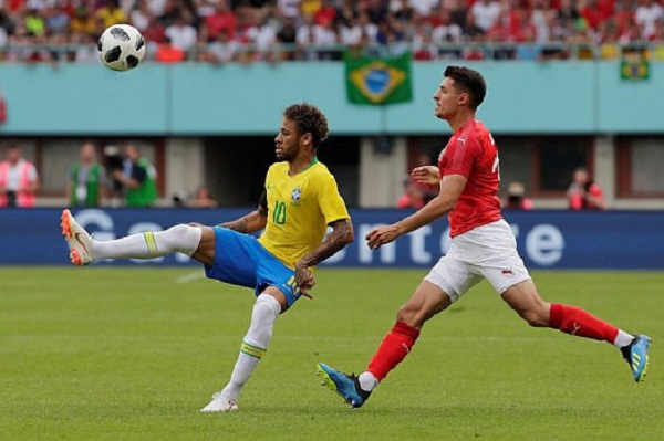 Hủy diệt Áo, Brazil sẵn sàng cho World Cup 2018 - Hình 1
