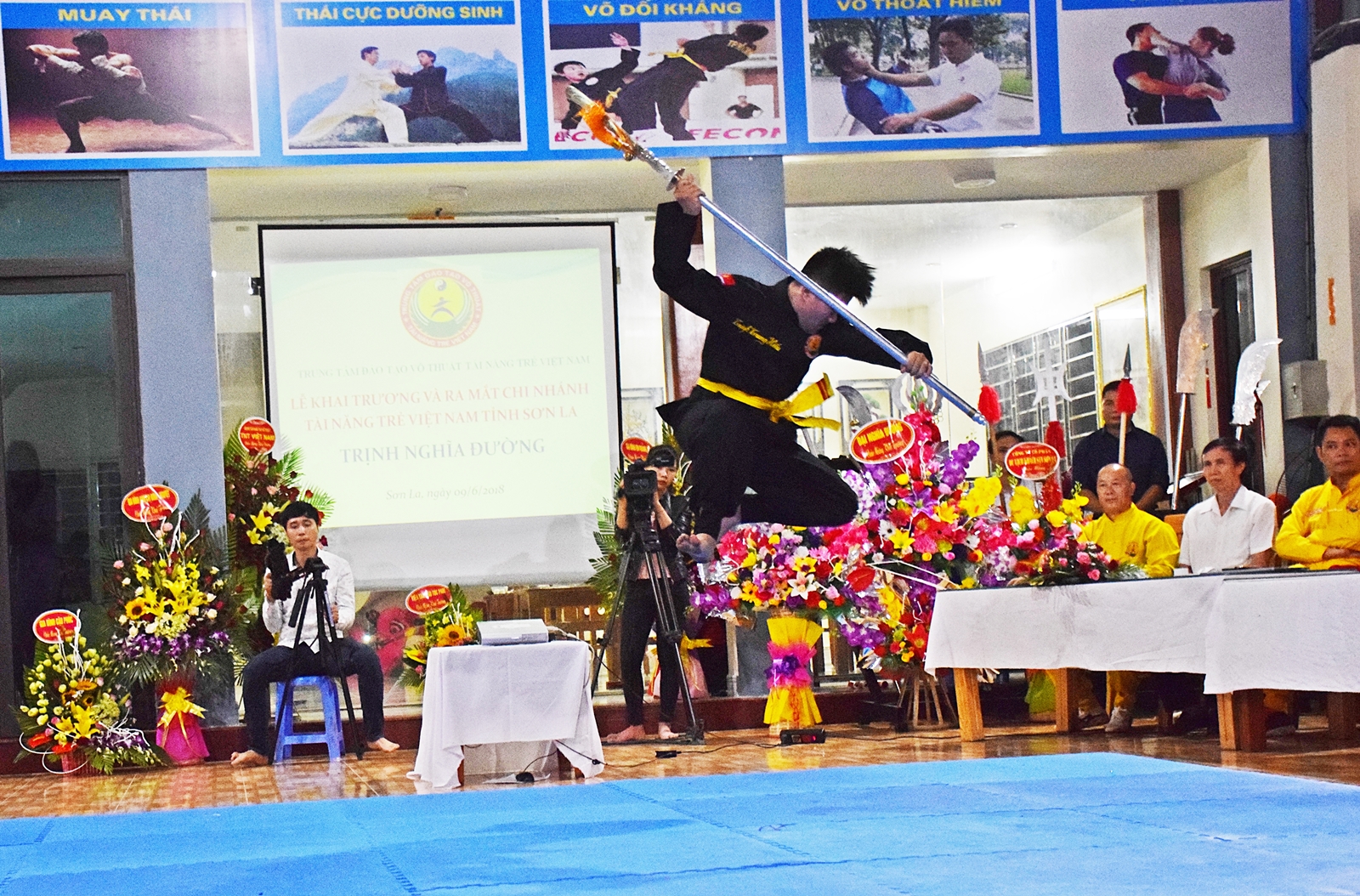 Ra mắt chi nhánh tài năng trẻ Việt Nam tại Sơn La - Hình 14