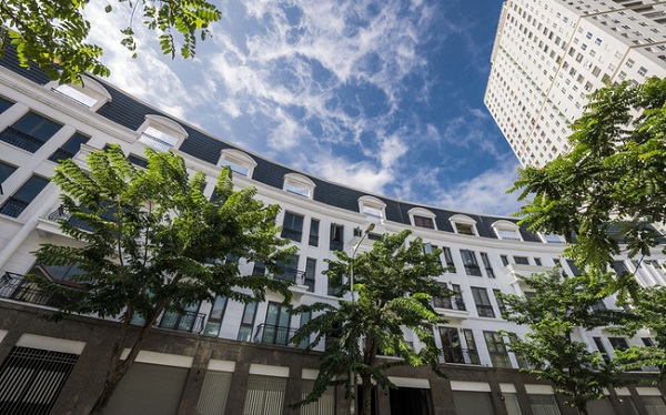 Chuyển 160 triệu cổ phiếu VPI của Văn Phú – Invest sang niêm yết trên sàn HOSE