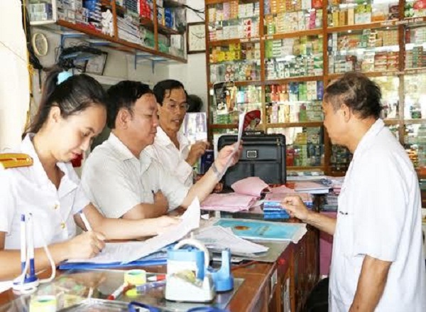 Tăng cường kiểm tra, kiểm soát hàng giả, hàng không đảm bảo chất lượng trong lĩnh vực y tế