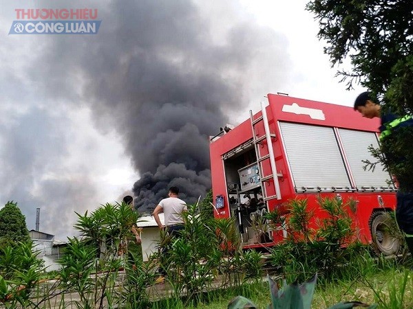 Phú Thọ: Cháy nhà máy may tại khu công nghiệp Thụy Vân - Hình 2
