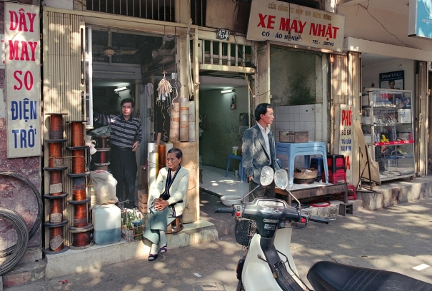 Hình ảnh ‘36 phố phường Hà Nội’ tuyệt đẹp xuất hiện trên báo Anh - Hình 12