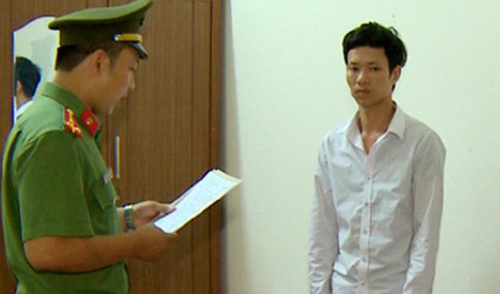 Nam thanh niên bị bắt vì có hành vi chống nhà nước