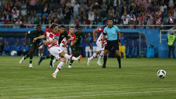 Croatia – Nigeria: Chiến thắng nhẹ nhàng, ngôi đầu xứng đáng - Hình 2