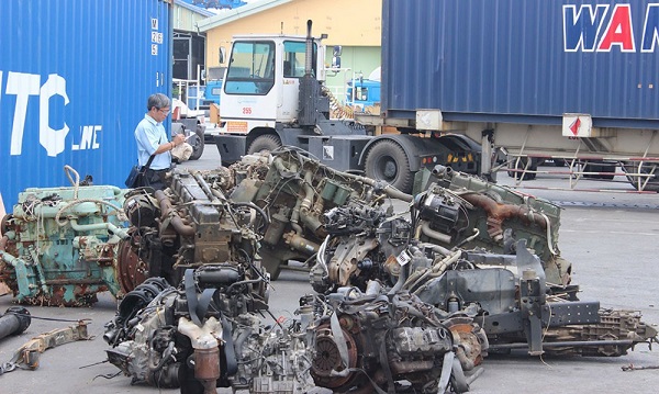 TP.HCM: 3.220 container phế liệu chưa làm thủ tục hải quan