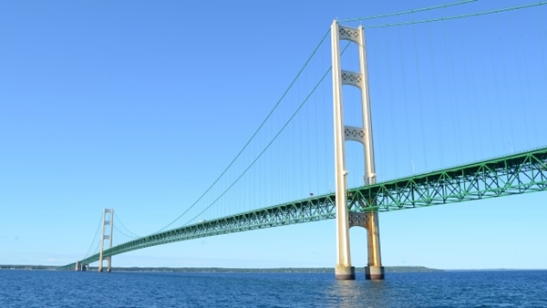 13 cây cầu treo đáng sợ nhất thế giới - Hình 7