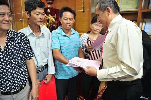 Tập đoàn Phúc Khang trao sổ đỏ cho khách hàng Dự án Phước An - Hình 1