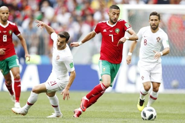 Bồ Đào Nha 1-0 Morocco: 'Siêu nhân' Ronaldo tiếp tục tỏa sáng! - Hình 4