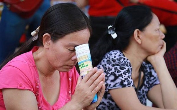 Con trượt trường chuyên, mẹ ‘tự kỷ’ cả tuần