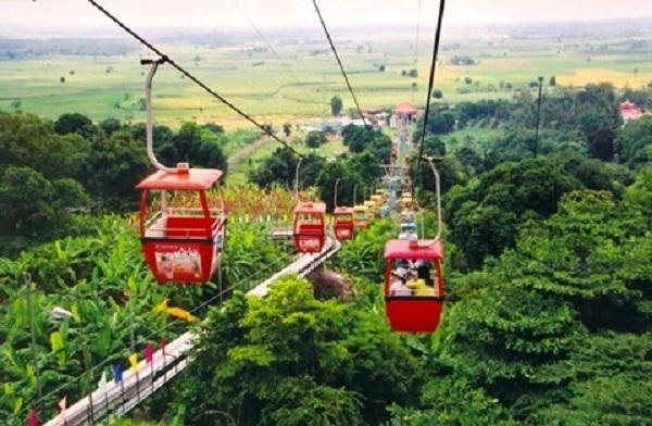 Cáp treo Núi Bà Tây Ninh đặt kế hoạch doanh thu năm 2018 đạt 172,3 tỷ đồng