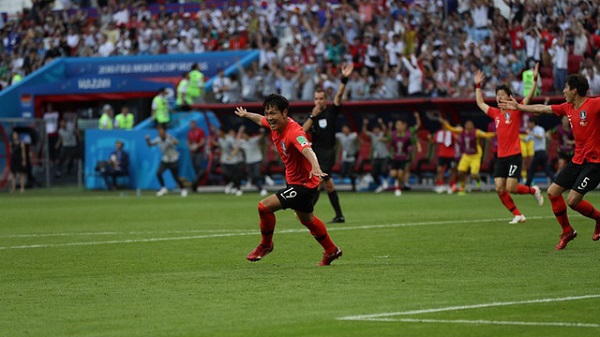Hàn Quốc 2 - 0 Đức: Nhà đương kim vô địch bị loại - Hình 3