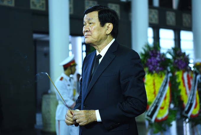 Hàng nghìn người tiễn đưa GS Phan Huy Lê - Hình 3