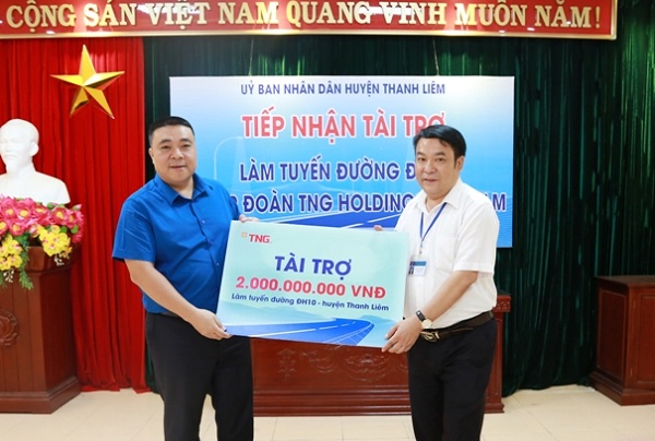 TNG Holdings Việt Nam tài trợ làm đường nông thôn tại Hà Nam - Hình 1