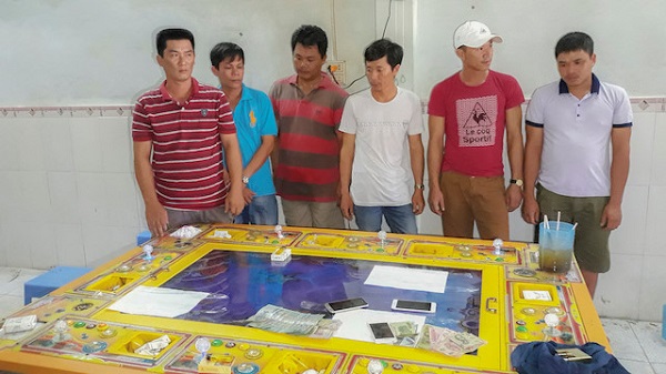 Vĩnh Long: Bắt 10 đối tượng đánh bạc dưới hình thức chơi game bắn cá