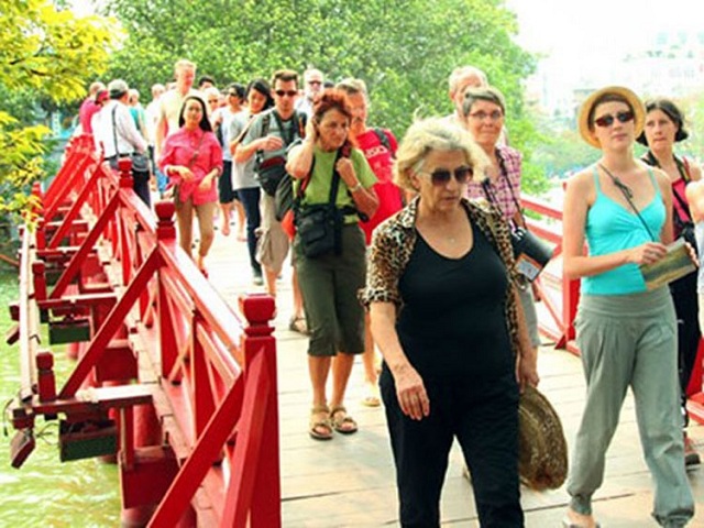 6 tháng đầu năm Việt Nam đón gần 8 triệu lượt khách quốc tế