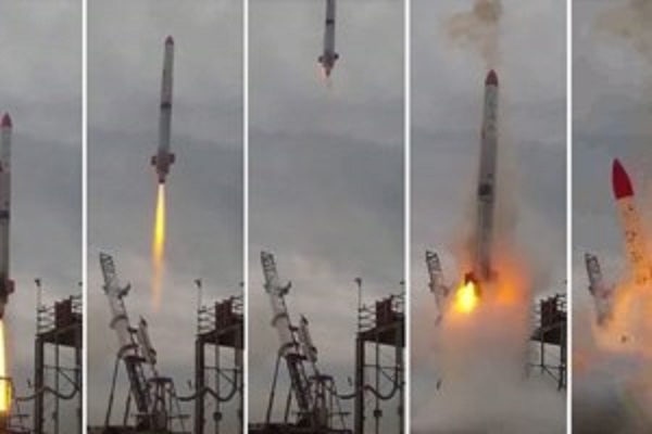 Tên lửa rơi ngược trở lại bệ phóng rồi phát nổ khủng khiếp tại Nhật Bản