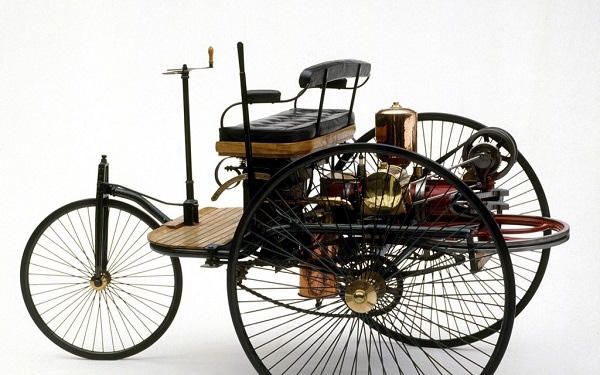 Bất ngờ với ngoại hình của chiếc ô tô đầu tiên trên thế giới