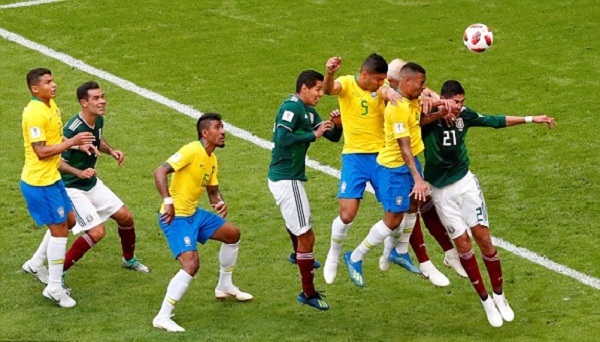 Brazil 2-0 Mexico: Neymar tỏa sáng, Brazil thẳng tiến vào tứ kết - Hình 3
