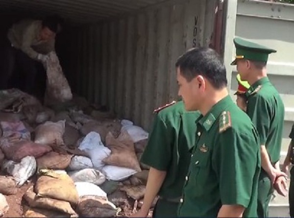Hải Phòng: Phát hiện đối tượng vận chuyển gần 100 tấn chất thải nguy hại